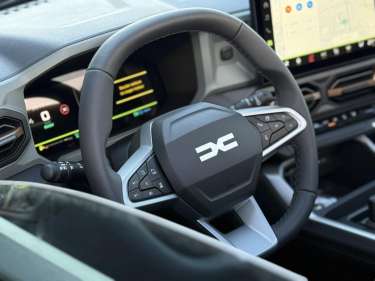 DACIA BIGSTER 1.8 Hybrid 155 BVA Extrême