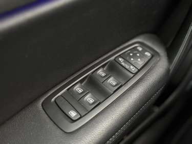 RENAULT MEGANE IV ESTATE 1.6 DCI 165 EDC Intens