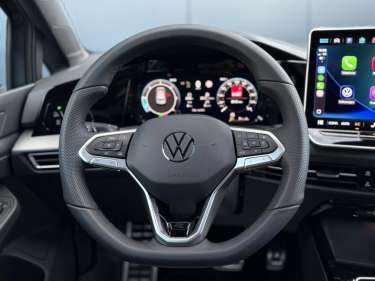 VW GOLF 8 NV 2.0 TDI 150 DSG R-Line