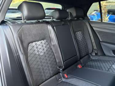 VW GOLF 8 NV 2.0 TDI 150 DSG R-Line