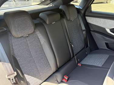 PEUGEOT 3008 NV Hybrid 145 e-DSC6 Allure