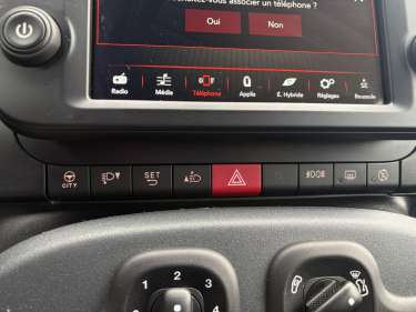 FIAT PANDA Hybrid 70 City Cross