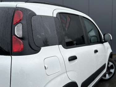 FIAT PANDA Hybrid 70 City Cross