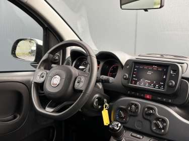 FIAT PANDA Hybrid 70 City Cross