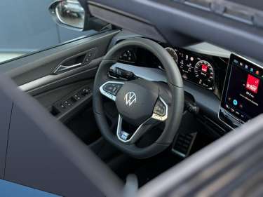 VW GOLF 8 NV 2.0 TDI 150 DSG R-Line