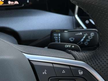 VW GOLF 8 NV 2.0 TDI 150 DSG R-Line