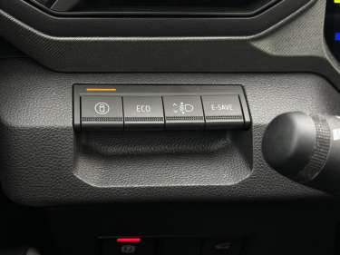 DACIA BIGSTER 1.8 Hybrid 155 Journey