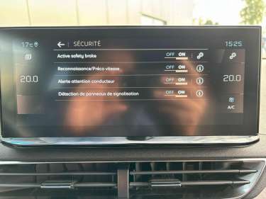 PEUGEOT 3008 1.5 BlueHDI 130 EAT8 GT