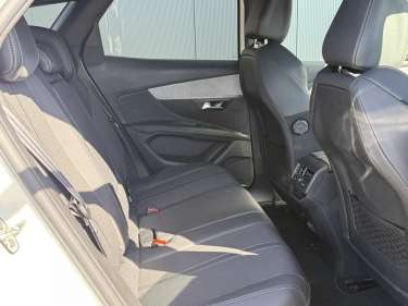 PEUGEOT 3008 1.5 BlueHDI 130 EAT8 GT