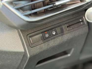 PEUGEOT 3008 1.5 BlueHDI 130 EAT8 GT