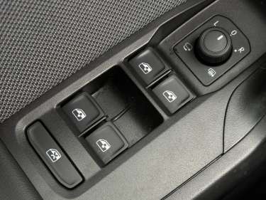 SEAT LEON 2.0 TDI 150 DSG7 Business