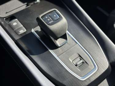 NISSAN QASHQAI 1.3 MHEV DIG-T 158 Xtronic Tekna +