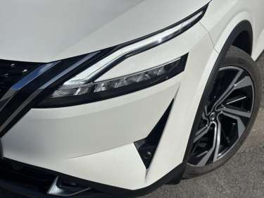 NISSAN QASHQAI 1.3 MHEV DIG-T 158 Xtronic Tekna +