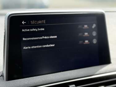 PEUGEOT 3008 2.0 BlueHDI 180 EAT6 GT