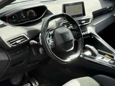 PEUGEOT 3008 2.0 BlueHDI 180 EAT6 GT