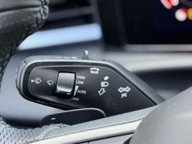 VW T-ROC NV 1.5 eTSI Hybrid DSG7 150 R-Line