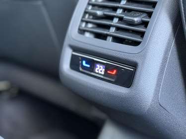 VW T-ROC NV 1.5 eTSI Hybrid DSG7 150 R-Line