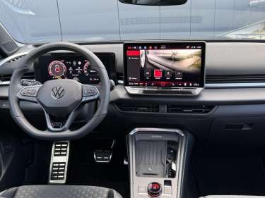 VW T-ROC NV 1.5 eTSI Hybrid DSG7 150 R-Line