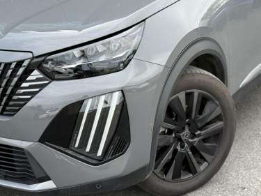 PEUGEOT 2008 Hybrid 136 e-DSC6 GT