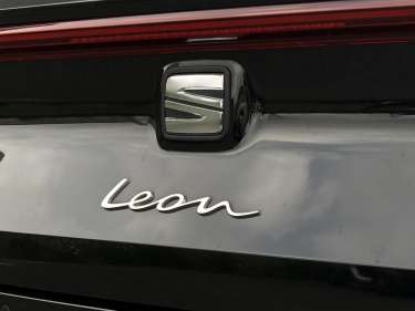 SEAT LEON ST 1.5 e-TSI 150 FR