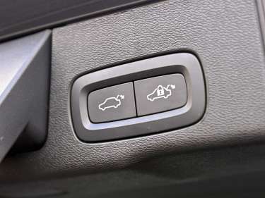 VOLVO XC60 T6 AWD 350 PHEV BVA Plus Style Chrome