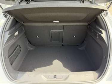 PEUGEOT 308 NV Hybrid 145 GT e-DSC6