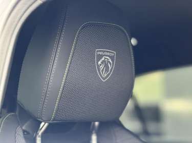 PEUGEOT 308 NV Hybrid 145 GT e-DSC6