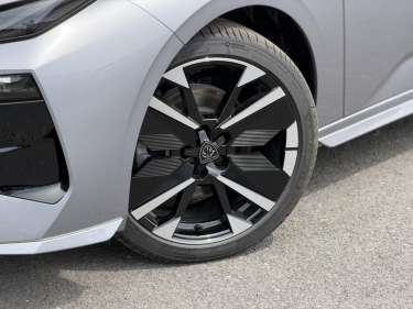 PEUGEOT 308 NV Hybrid 145 GT e-DSC6