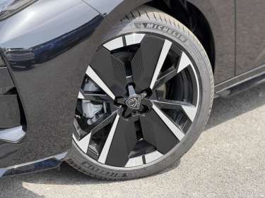 PEUGEOT 308 NV Hybrid 145 GT e-DSC6