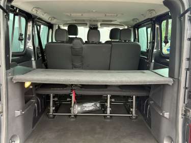 NISSAN PRIMASTAR COMBI L1 2.0 DCI 170 BVA6 Tekna