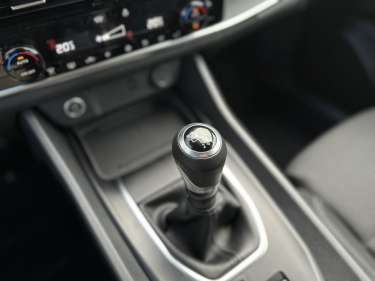 NISSAN QASHQAI III NV 1.3 MHEV DIG-T 140 N-Connect