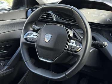 PEUGEOT 308 1.2 PureTech 130 Allure