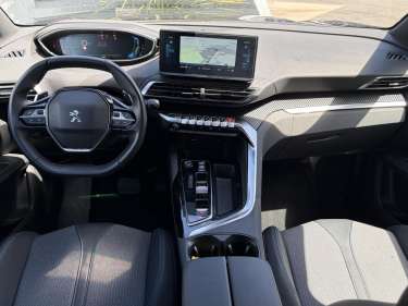 PEUGEOT 3008 Plug-in Hybrid 180 Allure e-EAT8