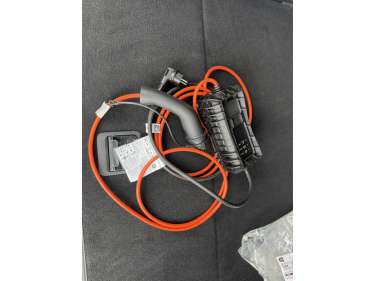 PEUGEOT 3008 Plug-in Hybrid 180 Allure e-EAT8