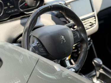 PEUGEOT 2008 1.5 BlueHDI 120 EAT6 GT Line