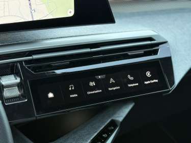 PEUGEOT 5008 NV Hybrid 145 e-DSC6 GT