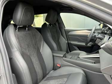 PEUGEOT 308 SW NV Hybrid 145 e-DSC6 GT Exclusive