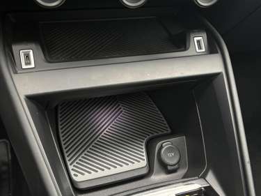 CITROEN C4 1.2 PureTech 130 EAT8 Shine Pack