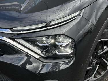 CITROEN C4 1.2 PureTech 130 EAT8 Shine Pack