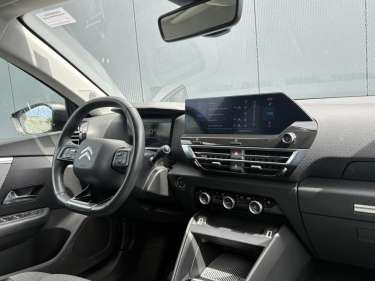 CITROEN C4 1.2 PureTech 130 EAT8 Shine Pack