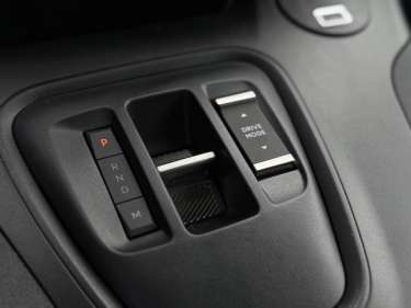 PEUGEOT RIFTER M 1.5 BlueHDI 130 EAT8 Allure