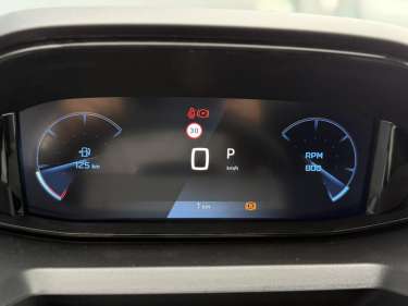 PEUGEOT RIFTER M 1.5 BlueHDI 130 EAT8 Allure