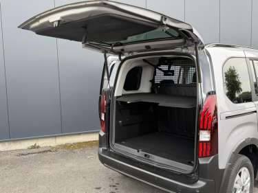 PEUGEOT RIFTER M 1.5 BlueHDI 130 EAT8 Allure