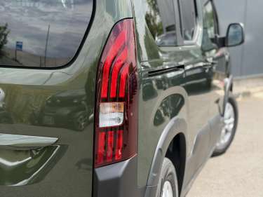 PEUGEOT RIFTER M 1.5 BlueHDI 130 EAT8 Allure