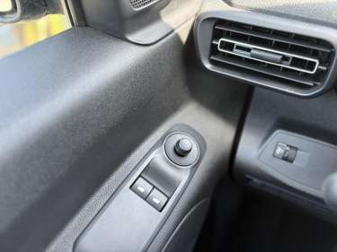 CITROEN e-BERLINGO M 136 54kWh Plus Automatique