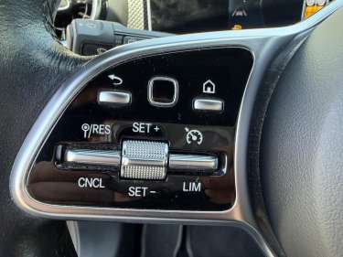 MERCEDES CLASSE A 180D 116 7G-DCT Progressive Line