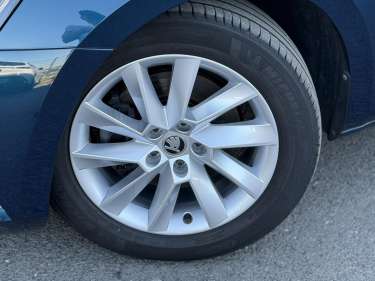 SKODA SUPERB COMBI 2.0 TDI 150 DSG Ambition