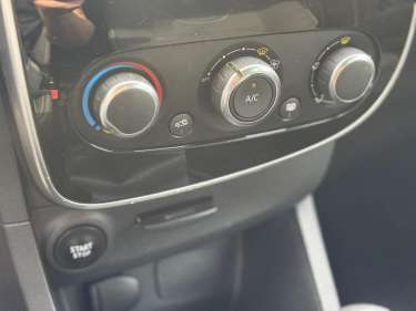 RENAULT CLIO IV ESTATE 1.5 DCI 90 Limited