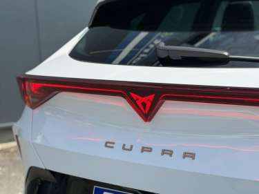 CUPRA FORMENTOR 1.5 e-TSI 150 DSG7 V