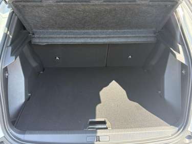 PEUGEOT 2008 1.2 PureTech 130 EAT8 Allure Pack